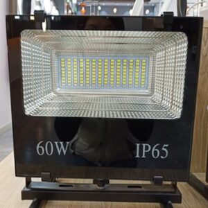 PROYECTOR PORTATIL CON BATERIA 6000K (20W/60W)