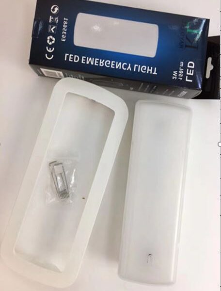 PEQUEÑA CUBIERTA DE LUZ DE SEGURIDAD